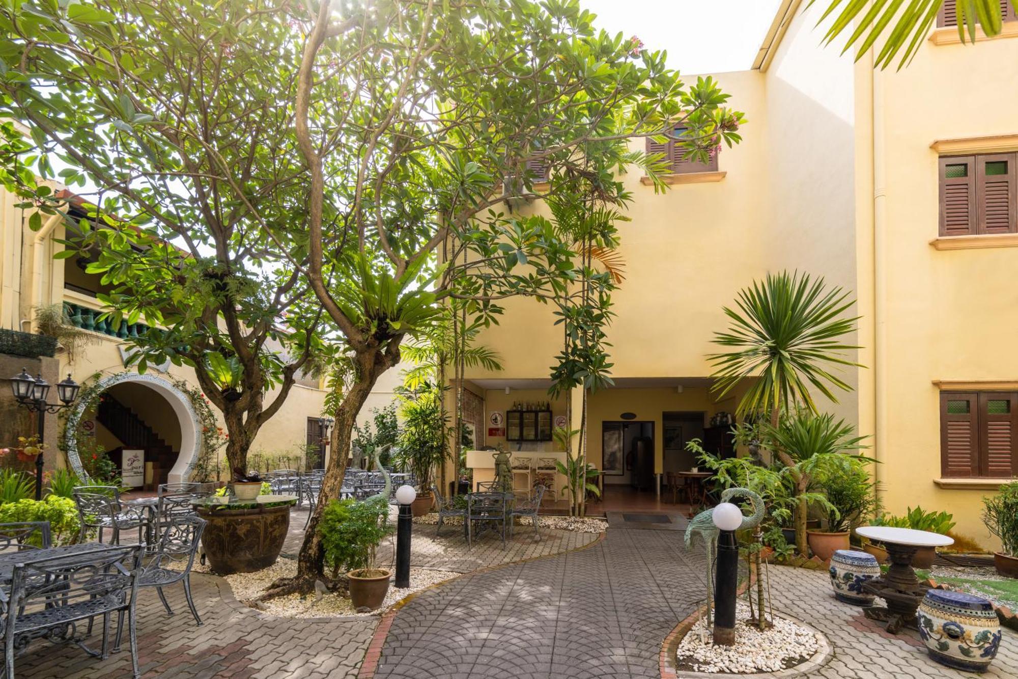 Hotel Puri
